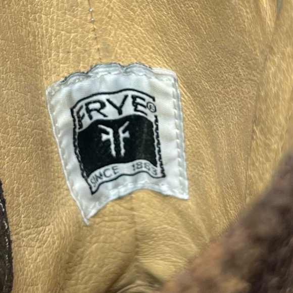 Frye Mellisa Crackled Brown Leather Side Zip Ankle Boots - Picture 2 of 3